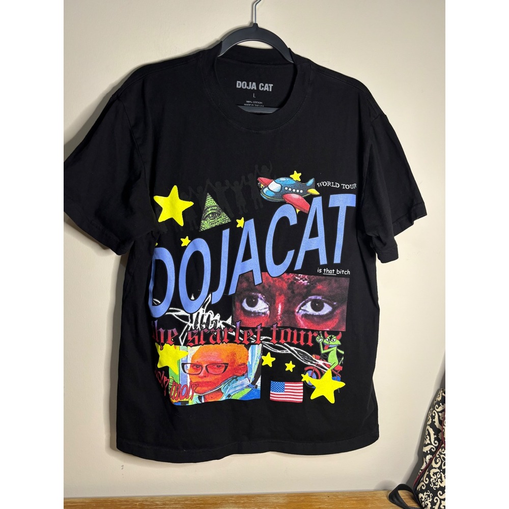 Doja Cat Scarlet Tour USA Black Graphic T Shirt Size L Made in‎ USA
